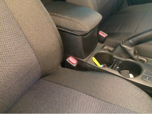 Авточехлы на Toyota Corolla E160/E170 Авточехлы на Toyota Corolla E160/E170