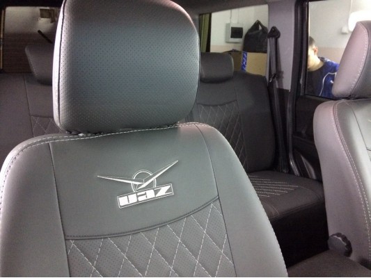 Авточехлы на UAZ Patriot