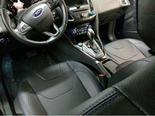 Каркасные авточехлы на Ford Focus 3 рестайлинг