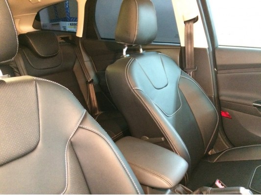 Каркасные авточехлы на Ford Focus 3 рестайлинг