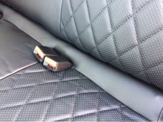 Каркасные авточехлы на Nissan Almera G15