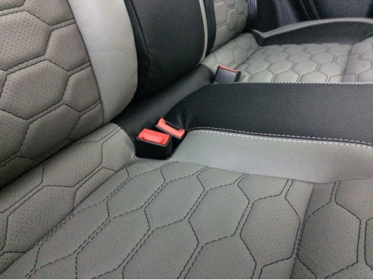 Каркасные авточехлы на Nissan Juke